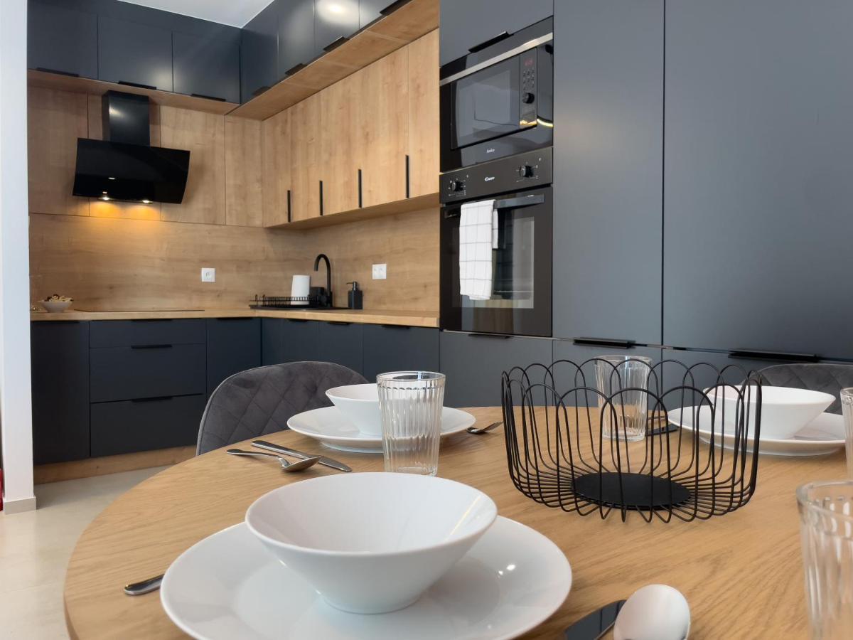 Urban Apartments Premium, Opolska 10 No 77A, Free Garage, Self Check-In カトヴィツェ エクステリア 写真